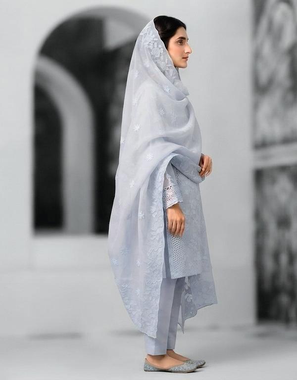 Agha Noor Lawn Embrioided Chicken Kari 3 Piece new edition 2026 2